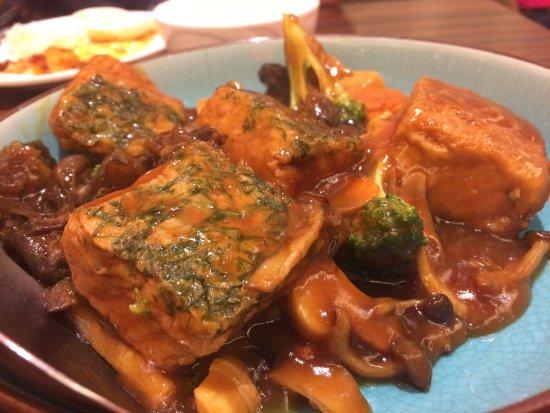 Dragon-i Restaurant Komtar JBCC